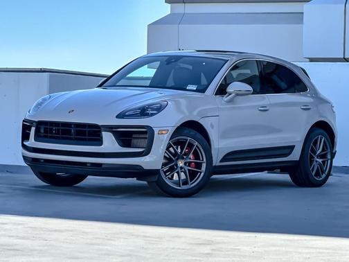 2022 Porsche Macan S