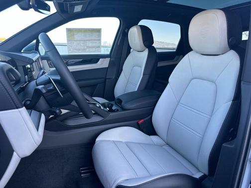 2026 Porsche Cayenne Cayenne E-Hybrid