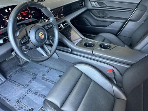 2023 Porsche Taycan Cross Turismo 4S