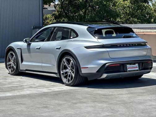 2023 Porsche Taycan Cross Turismo 4S