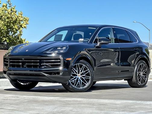 2025 Porsche Cayenne 