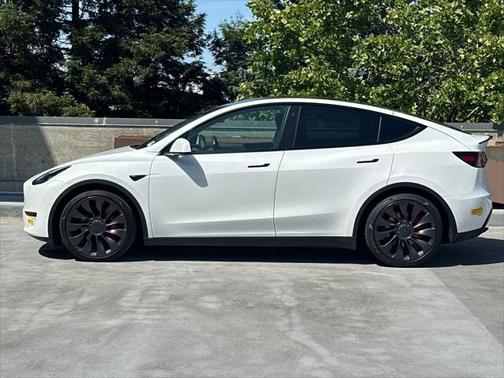 2021 Tesla Model Y Performance Dual Motor All-Wheel Drive