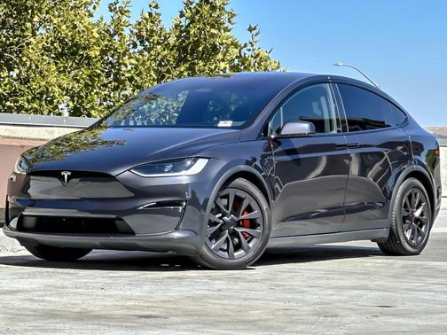 2024 Tesla Model X Plaid Tri Motor All-Wheel Drive