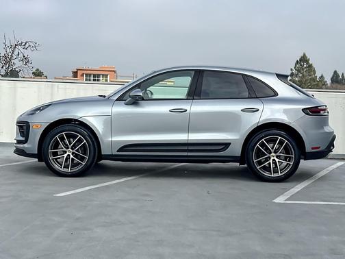 2025 Porsche Macan 
