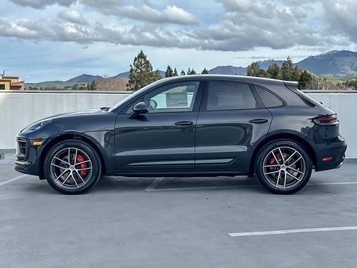 2026 Porsche Macan S