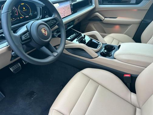 2026 Porsche Cayenne S