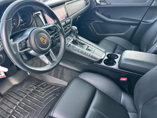 2021 Porsche Macan GTS