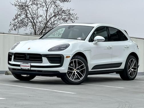 2025 Porsche Macan 
