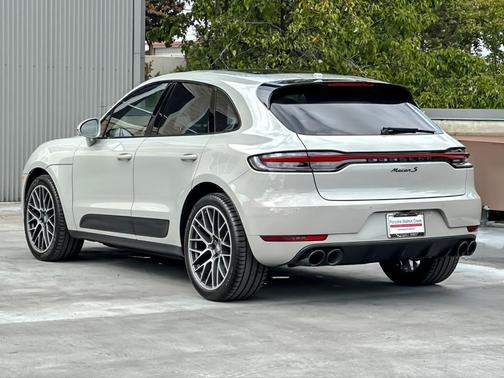 2020 Porsche Macan S