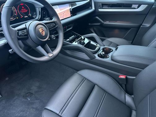 2026 Porsche Cayenne Cayenne