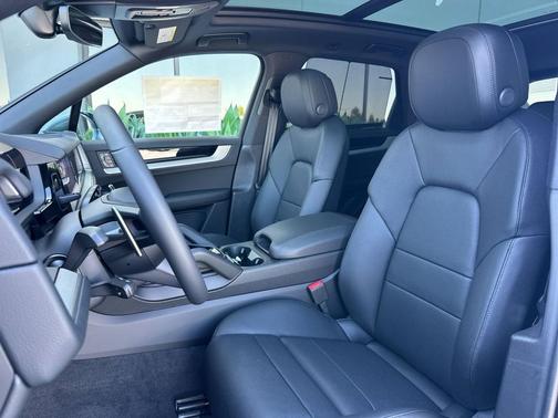 VANADIUM GREY 2026 Porsche Cayenne Cayenne E-Hybrid
