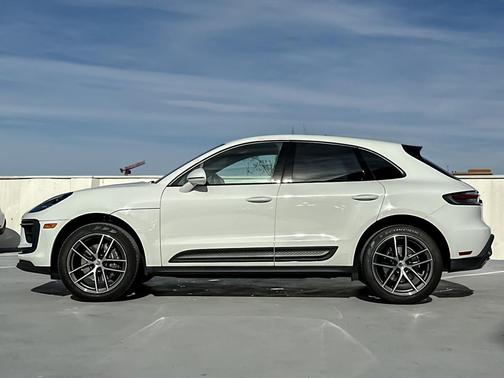 2024 Porsche Macan 
