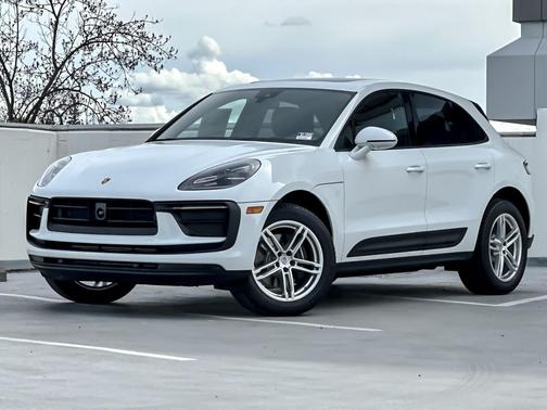 2026 Porsche Macan 
