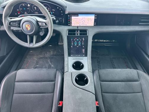 2023 Porsche Taycan GTS