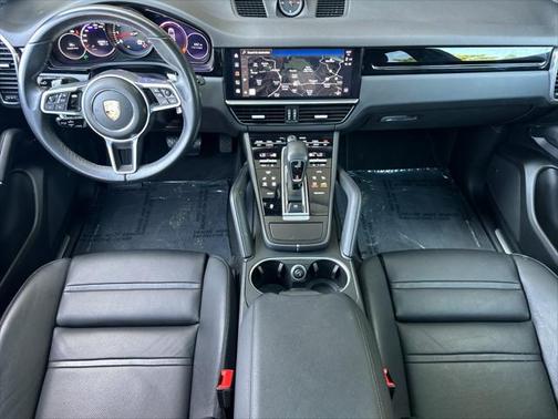 2022 Porsche Cayenne Platinum Edition
