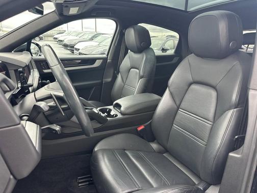 2024 Porsche Cayenne Cayenne