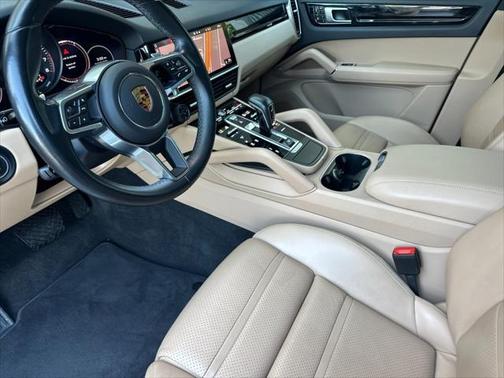 2021 Porsche Cayenne E-Hybrid S