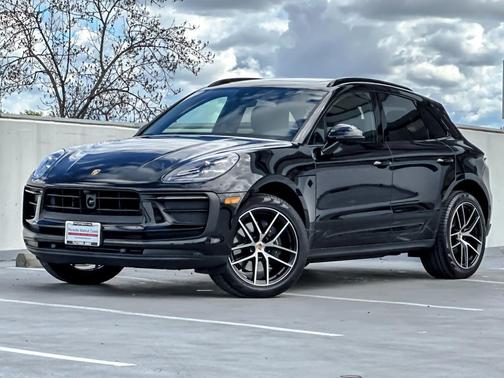 2025 Porsche Macan 