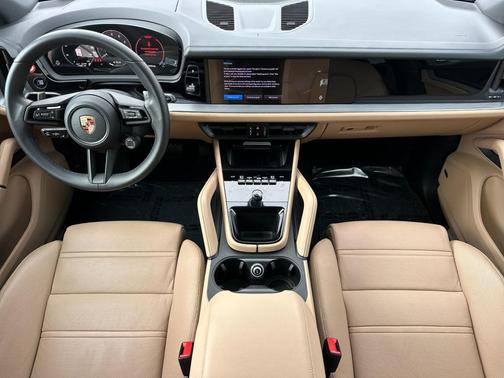 2025 Porsche Cayenne Cayenne