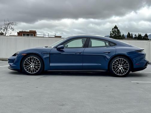 2021 Porsche Taycan 4S