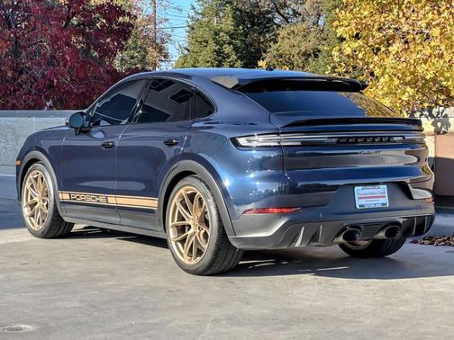 2024 Porsche Cayenne Turbo GT