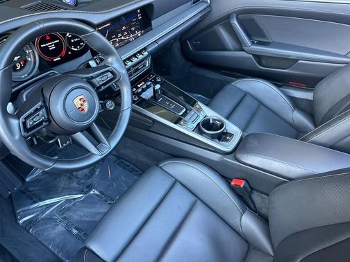 2023 Porsche 911 Carrera S