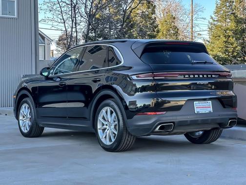 2024 Porsche Cayenne Cayenne