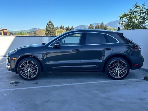 2025 Porsche Macan 