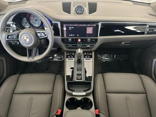 WHITE 2026 Porsche Macan Macan