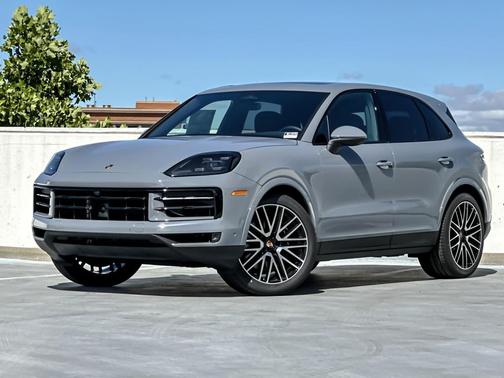 Arctic Grey 2026 Porsche Cayenne Cayenne