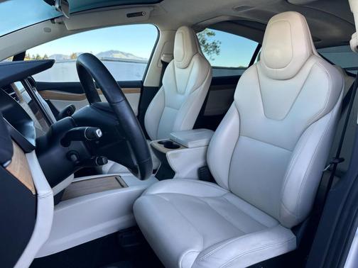 2018 Tesla Model X 100D