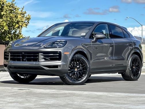 2025 Porsche Cayenne 