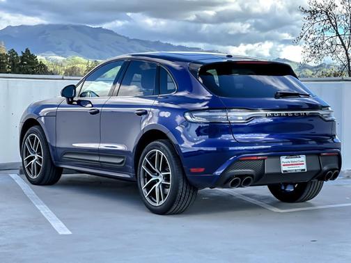 2025 Porsche Macan 