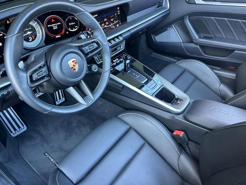 2023 Porsche 911 Turbo S