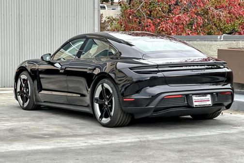 2025 Porsche Taycan 4S