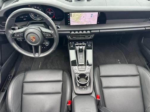 2024 Porsche 911 Carrera GTS