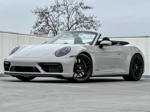 2024 Porsche 911 Carrera GTS