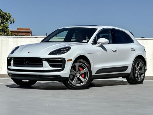 Carrara White Metallic 2023 Porsche Macan Macan