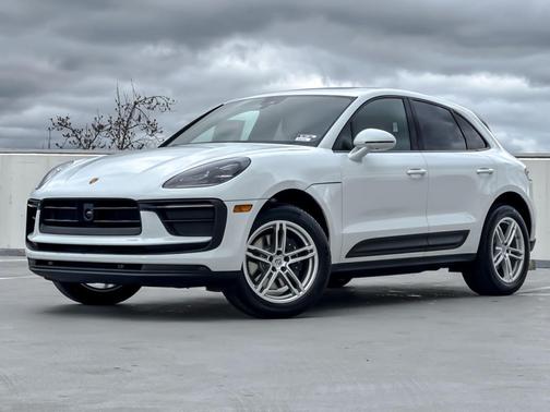 2026 Porsche Macan 