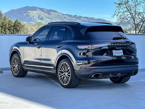 2023 Porsche Cayenne Cayenne