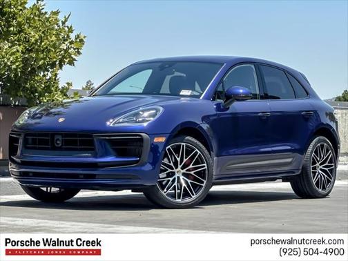 2022 Porsche Macan Base