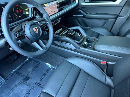 2026 Porsche Cayenne 