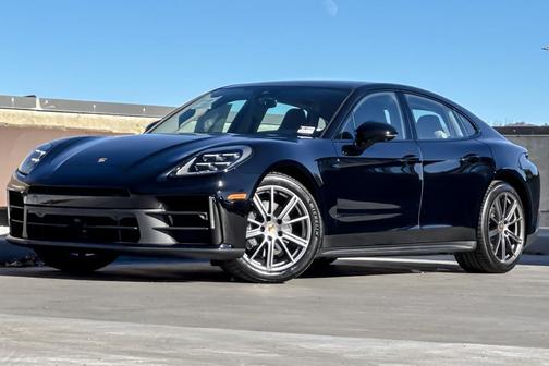 2025 Porsche Panamera 