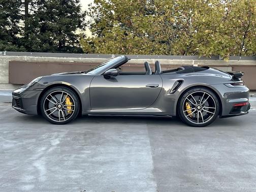 2021 Porsche 911 Turbo S