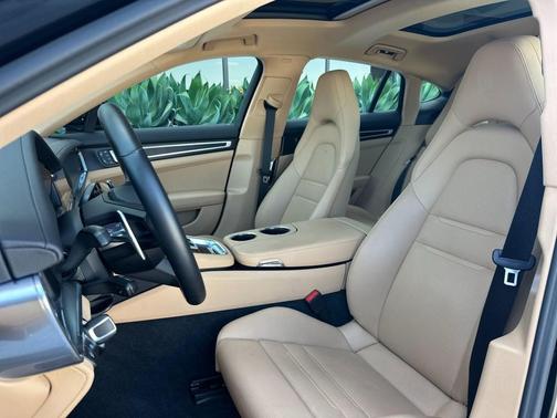 Black 2023 Porsche Panamera Platinum Edition