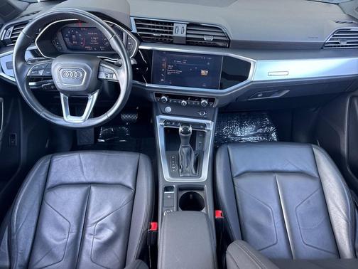 2020 Audi Q3 45 Premium