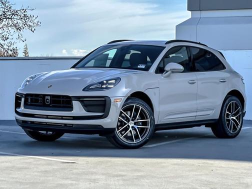 2026 Porsche Macan 