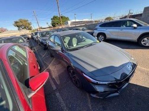 2025 Hyundai ELANTRA SEL Convenience