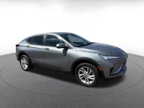 Moonstone Gray Metallic 2025 Buick Envista Preferred