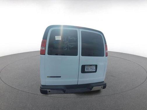 2024 Chevrolet Express 3500 LT